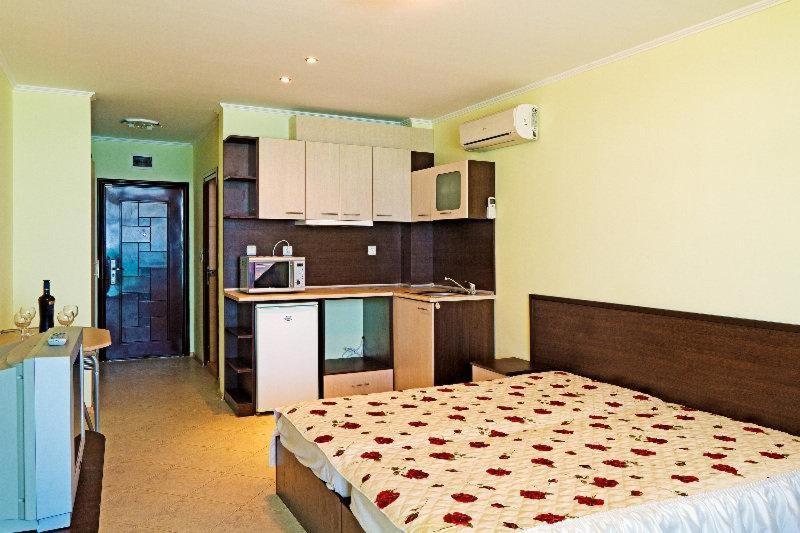 Black Sea Paradise Hotel سوزوبول الغرفة الصورة